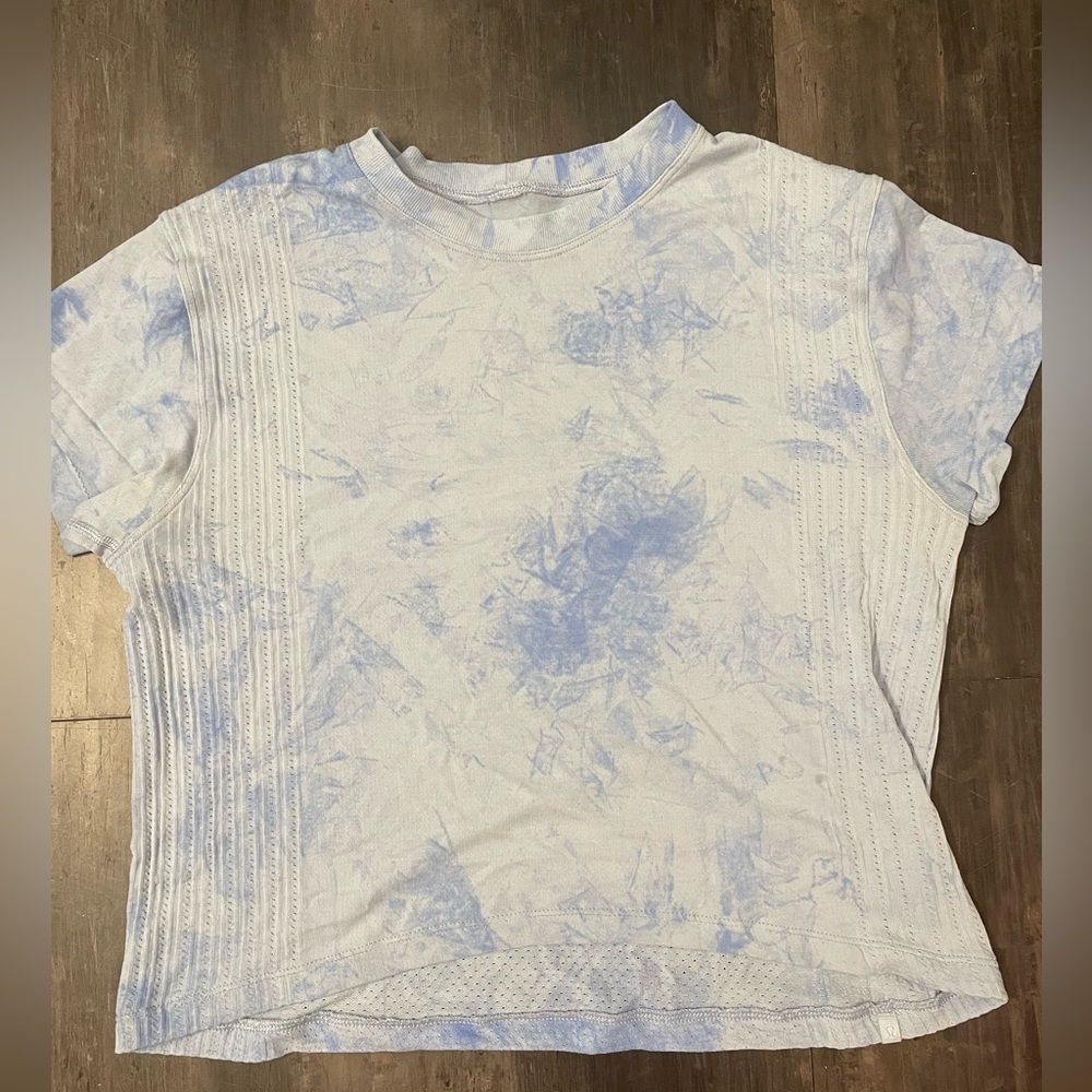 Lululemon Train To Be Short Sleeve